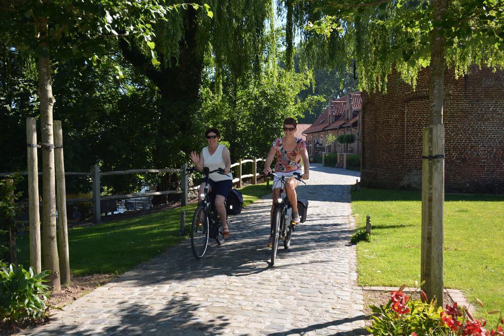 B&B De Rentmeesterhoeve Reningelst Exteriér fotografie